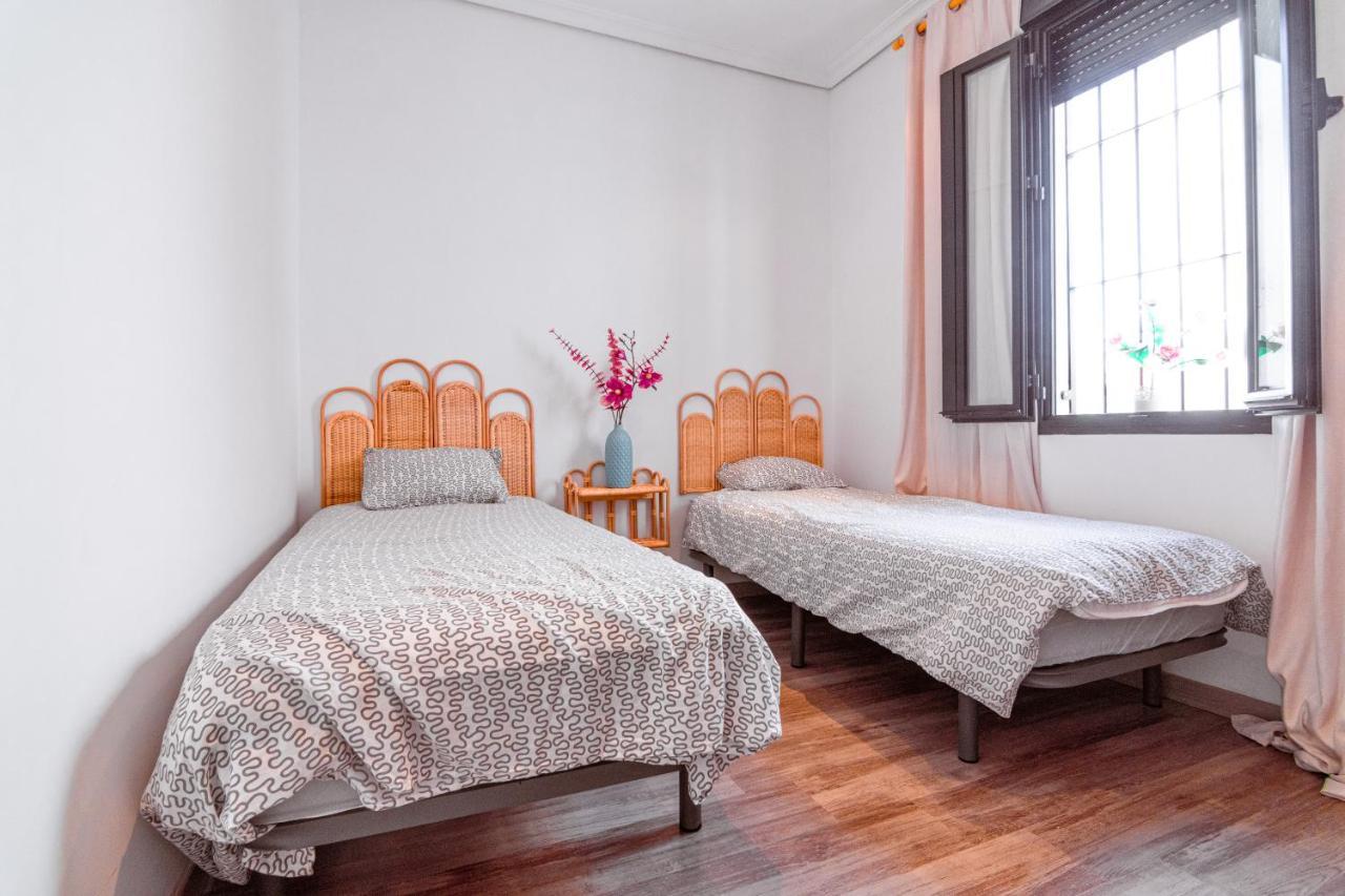Edomus Gran Plaza Boutique Apartment Seville Exterior photo