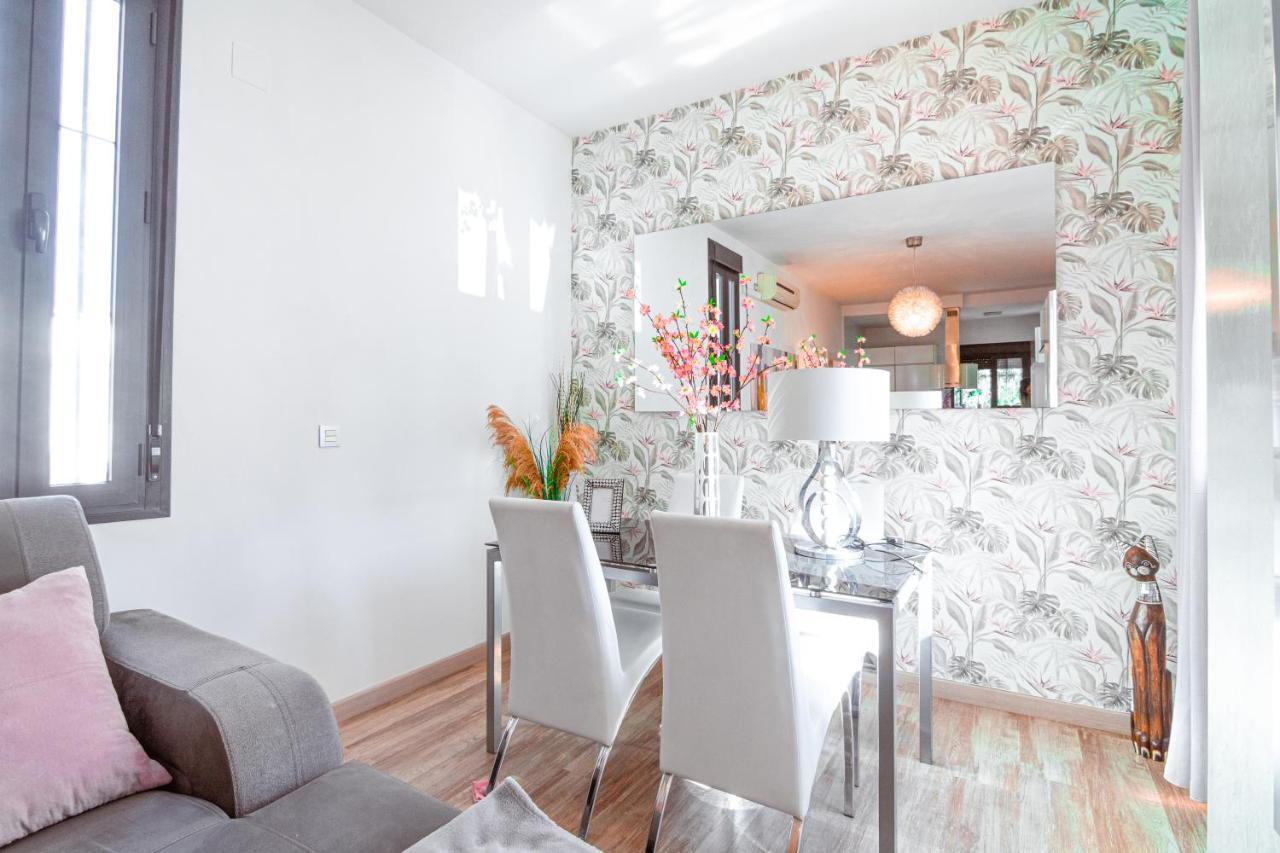 Edomus Gran Plaza Boutique Apartment Seville Exterior photo